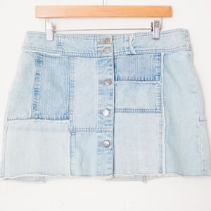 Extreme | Vintage 00’s Light Wash Y2K Patch Denim Blue Jean Mini Skirt | Size 13